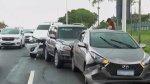 Vídeo: engavetamento entre 8 carros na Avenida Paralela