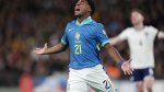 Brasil ganha na estreia de Dorival Jr.