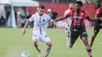 Em jogo eletrizante, Bahia empata com Vitória no Barradão