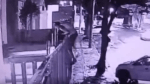 Vídeo: homem invade apartamento e ameaça se jogar da cobertura em Salvador