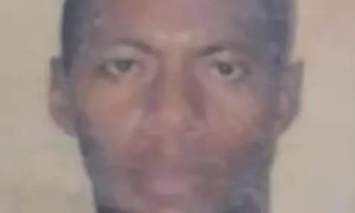 Homem é espancando até a morte em bar na Bahia