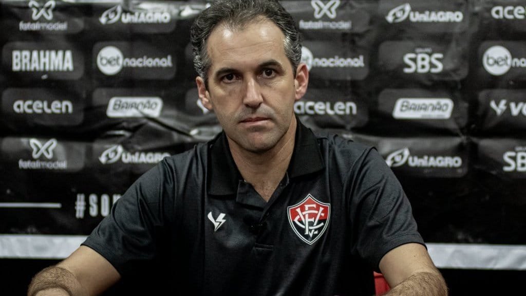 léo condé coletiva jogo