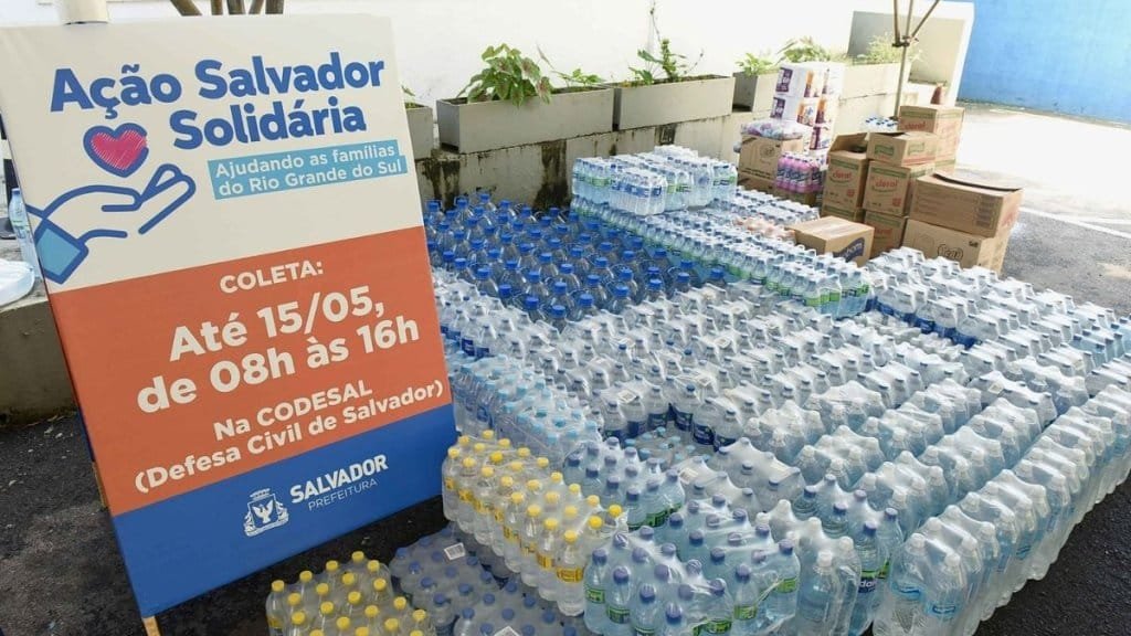 prefeituras bairro de salvador tambem vao receber doacoes de agua e itens de limpeza para familias do rio grande do sul 2097912 article