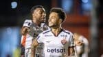 Vitória busca aumentar sequência positiva contra o Bragantino neste domingo (23)