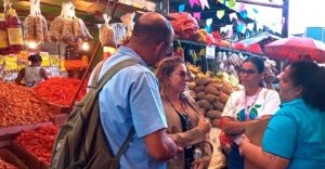 Embasa oferece serviços na Feira de São Joaquim; confira