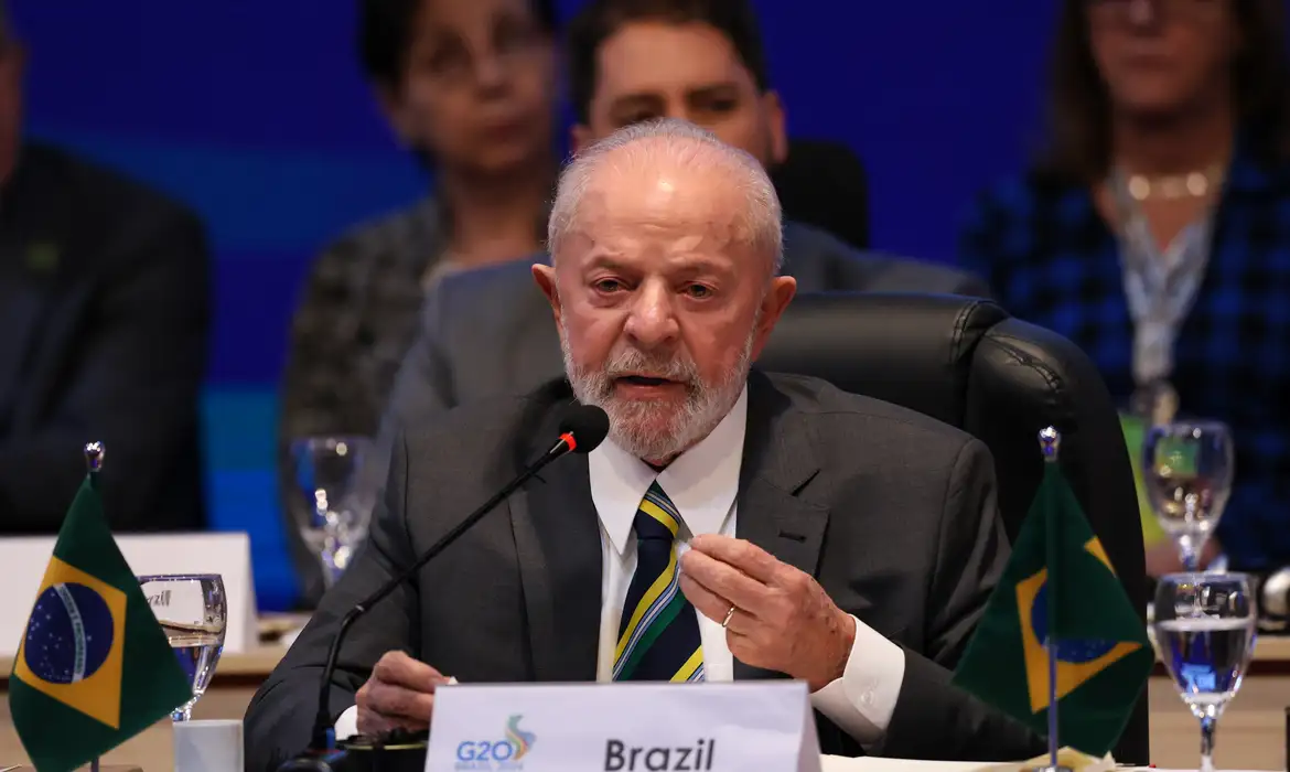 Lula diz que combate à fome é escolha política