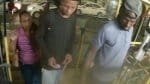 Trio é flagrado assaltando ônibus em São Cristóvão