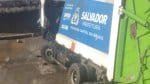 Vídeo: motorista da Limpurb passa mal, despenca de ladeira e morre