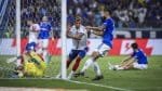 Bahia empata e volta ao G6