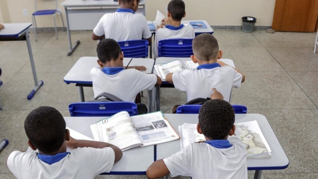 104265,prazo para solicitar vaga na rede municipal de ensino de salvador e prorrogado ate 11 de marco veja 3