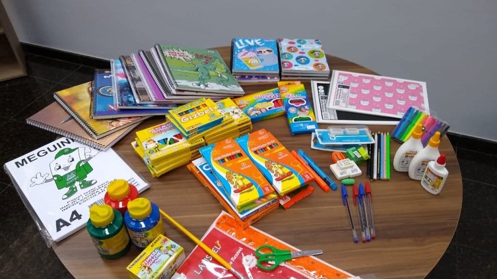 RS Campanha de Material Escolar 2021 Abril 2