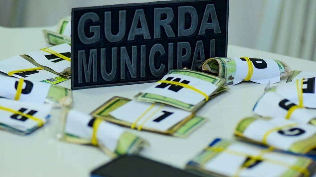 03 03 2025 Posto da GCM documentos perdidos Carnaval Foto Jefferson Peixoto Secom Pms4 1024x682