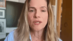 Atriz denuncia coação em voo da American Airlines