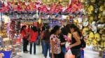 Busca por ofertas lotam lojas na véspera da Páscoa
