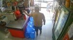 Homem dá golpe do ‘Falso Pix’ em mercadinho de Salvador; assista