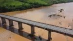 Ponte sobre o Rio Jequitinhonha está interditada; saiba mais