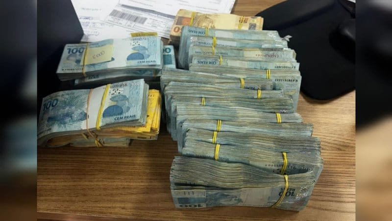 pf nas ruas operacao apura desvio de mais de r 100 mi da saude em salvador com suspeita de envolvimento da prefeitura widelg
