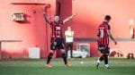 Vitória vence o Bragantino e respira fora do Z-4