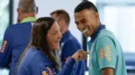Jean Lucas se apresenta à Seleção após goleada do Bahia