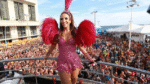 Foliona processa Ivete Sangalo por ser esmagada no Carnaval de Salvador