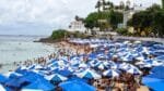 Sancionada: lei proíbe instalação antecipada de kits de praia no Porto da Barra