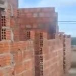 Mulher processa pedreiro após abandono de obra e prejuízo de mais de R$ 55 mil