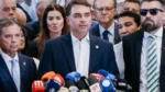 Flávio Bolsonaro chama debate sobre escala 6×1 de “eleitoreiro”
