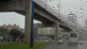 Salvador e outras 38 cidades da Bahia estão sob alerta de chuvas no início da semana