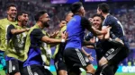 Argentina vira nos acréscimos para cima da Inglaterra e avança à final