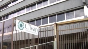 MP processa Clivan, Prefeitura e Governo da Bahia por mutirão que deixou pacientes cegos
