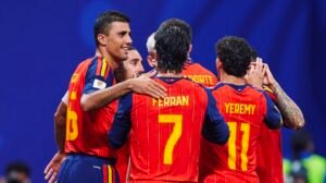 Espanha e Bélgica brigam por vaga na semifinal