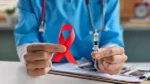ONU faz alerta: cortes podem fazer HIV voltar a crescer no mundo