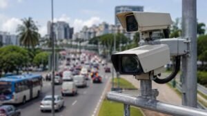 Transalvador começa a testar câmeras com IA para flagrar infrações