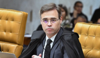 Mendonça vê risco de interferência e afasta chefe da PF